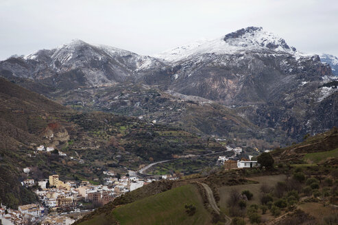 Landschaftliche Aussicht auf die Berge im Winter - CAVF14635
