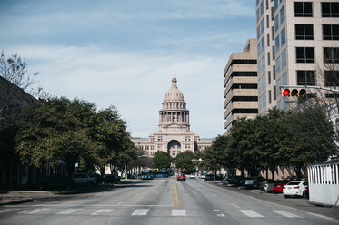 Texas State Capitol vor blauem Himmel - CAVF14705