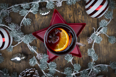 Mulled wine and christmas decoration - LVF06808