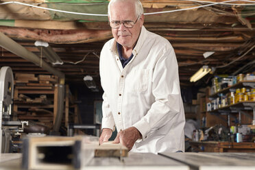 Carpenter working in workshop - CAVF16007