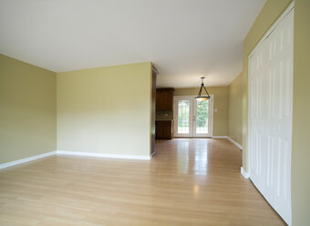 Empty living room in house - CAVF18455