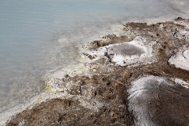 Idyllic view of frozen sea shore - CAVF23354