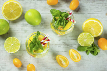 Infused water with lime, lemon, kumquat and mint - JUNF01019