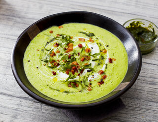 Cream of avocado soup with bacon and mint pesto - KSWF01836