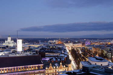 Illuminated cityscape at dusk - FOLF00043