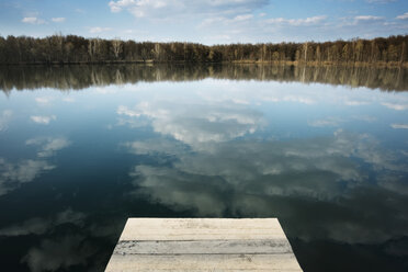 Blick auf den ruhigen See - CAVF31113