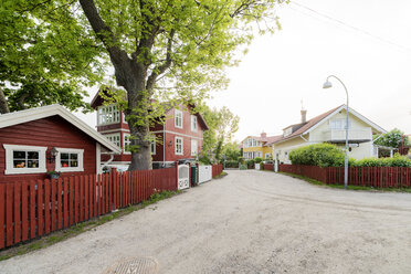 Holzhäuser in Vaxholm im Stockholmer Schärengarten - FOLF03762