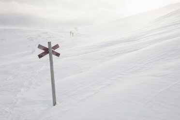 Schneemobil-Schild im Winter in Are, Schweden - FOLF05046