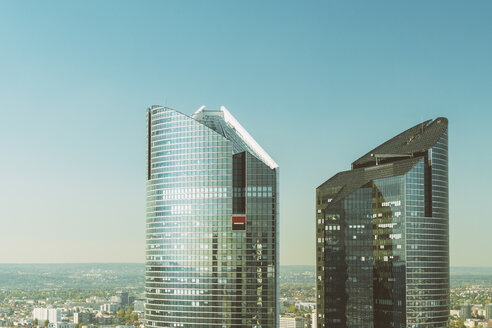 Frankreich, Paris, zwei Hochhäuser in La Defense - TAM01004