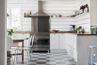 Domestic kitchen with white furniture - FOLF05959