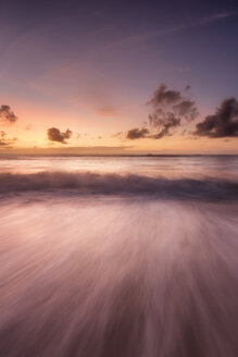 Strand bei Sonnenuntergang in Kenia - FOLF06211