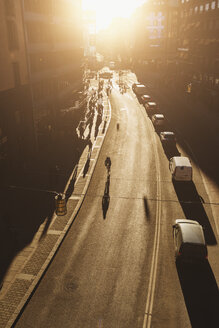 Straße bei Sonnenuntergang - FOLF06256