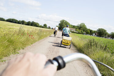 Familienradfahren auf Ven, Schweden - FOLF06457