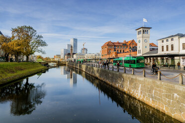 Fluss am Hauptbahnhof in Malmö - FOLF06767