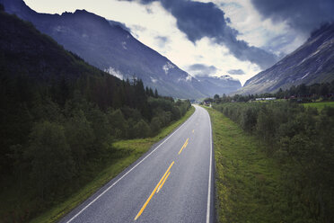 View along road leading through mountain valley - FOLF07918