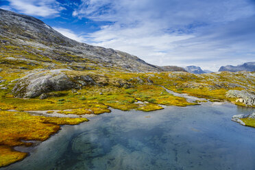 Blick auf die Landschaft in More og Romsdal, Norwegen - FOLF07923