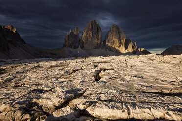 Italy, Sexten Dolomites, Tre Cime di Lavaredo, Nature Park Tre Cime - CVF00327