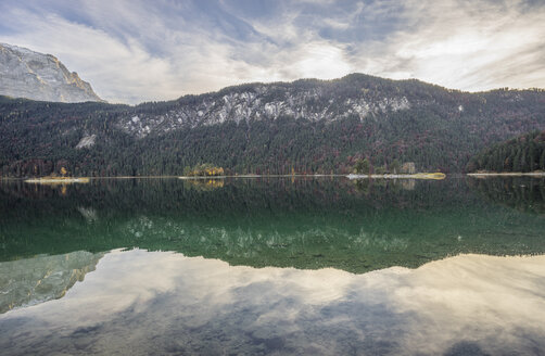 Deutschland, Garmisch-Partenkirchen, Eibsee - PVCF01307