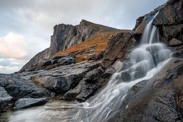 Norway, Lofoten Islands, Waterfall near Kvalvika Beach - WVF01021