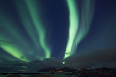 Norwegen, Lofoten, Eggum, Nordlicht - WVF01042