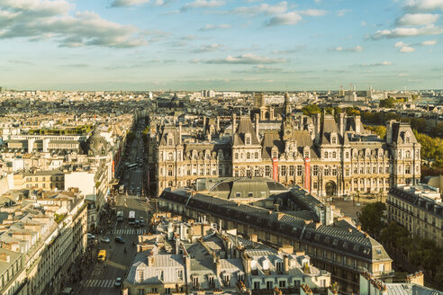 Frankreich, Paris, Blick auf den Square de la Tour Saint-Jacques von oben - TAMF01031