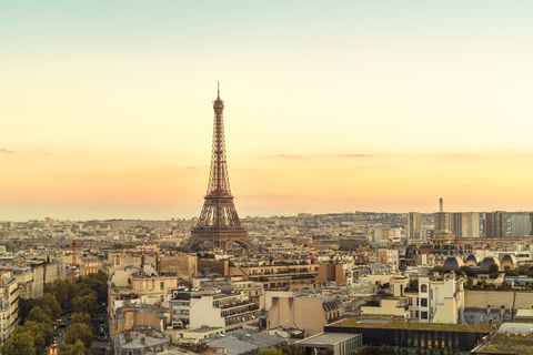 Frankreich, Paris, Blick auf den Eiffelturm, lizenzfreies Stockfoto