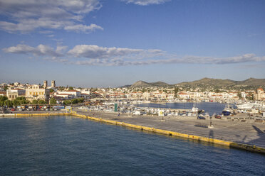 Greece, Aegina, view to harbour - MAMF00014