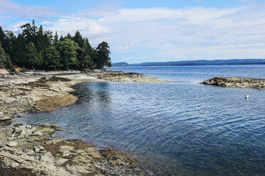 Aussicht auf Vancouver Island bei bewölktem Himmel - CAVF36555