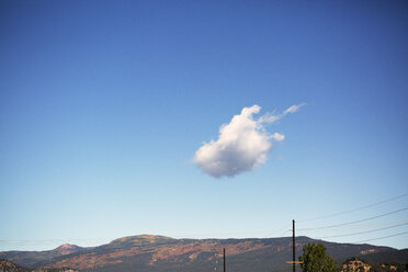 Wolke am blauen Himmel - CAVF37854