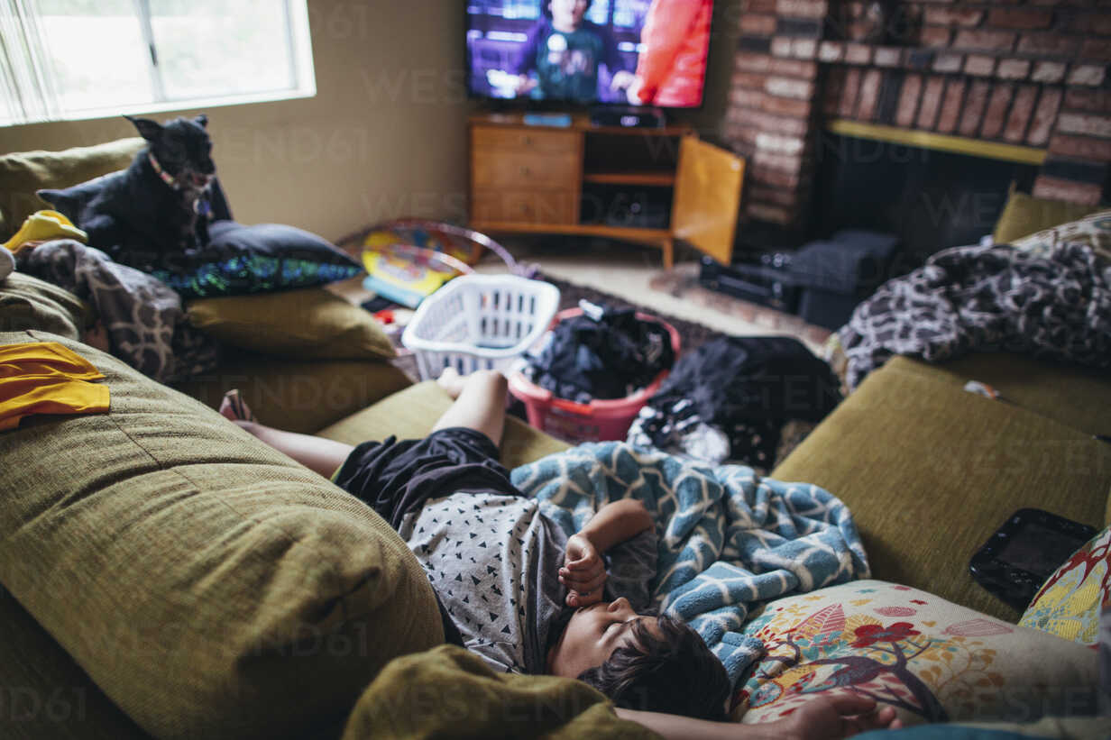 Free Photo  Messy bedroom with clothes on bed high angle