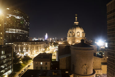 Kathedrale Basilika bei Nacht - CAVF42132