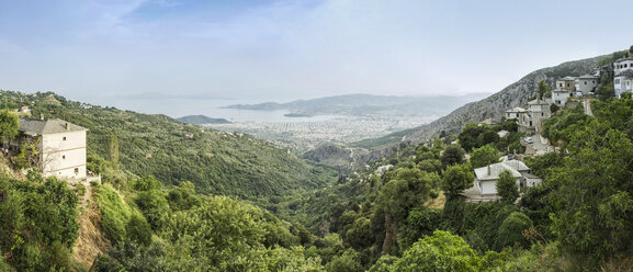 Griechenland, Thessalien, Volos, Makrinitsa, Balkon des Berges Pelion, Pagasetischer Golf - MAMF00056