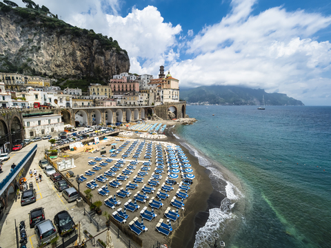 Italien, Kampanien, Amalfiküste, Lido von Atrani, lizenzfreies Stockfoto