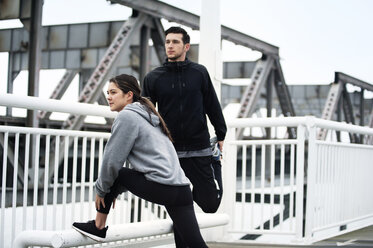 Determined athletes exercising on Bay Bridge - CAVF47462