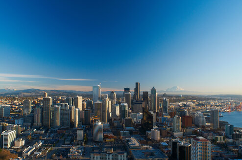 Luftaufnahme der Skyline von Seattle - CUF00604