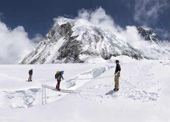 Nepal, Solo Khumbu, Everest, Bergsteiger am Western Cwm - ALRF01151