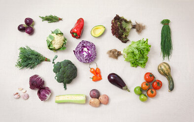 Vegetables arranged on counter - CUF01458