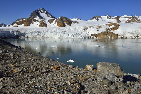 Grönland, Ostgrönland, Apusiaajik-Gletscher bei Kulusuk, lizenzfreies Stockfoto