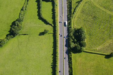 Luftaufnahme einer Autobahn in Sussex - ISF00272