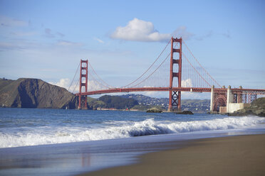 Golden Gate Bridge and San Francisco Bay, California, USA - ISF00560