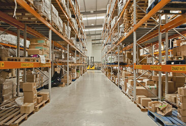 Distribution warehouse - ISF00652