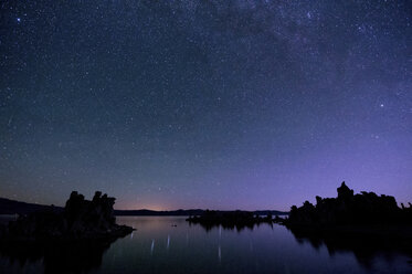 Sternenhimmel bei Nacht, Mono Lake, Kalifornien, usa - ISF00908