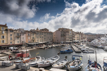 Le Vieux Port, St. Tropez, Provence-Alpes-Côte d'Azur, Frankreich - CUF02232