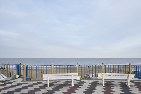 Netherlands, Zandvoort, view terrace with two benches - MMIF00053