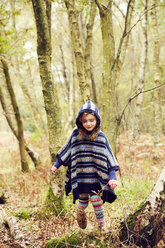 Young girl, walking through forest - CUF04480