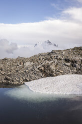 Frozen lake on Mount Baker, Washington, USA - CUF07409