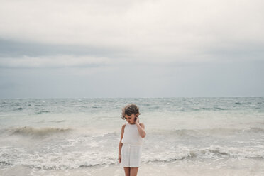 Girl on beach, Cancun, Mexico - ISF01625