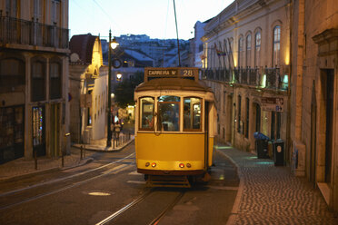 Straßenbahn, Lissabon, Portugal - CUF08082