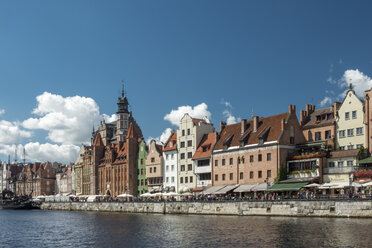 Polen, Danzig, Blick auf die Stadt mit Marientor - HAMF00282