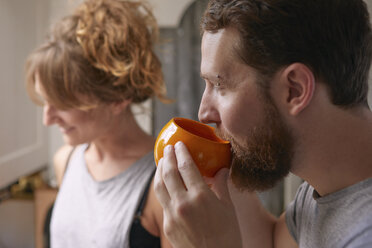 Couple having breakfast - CUF09902